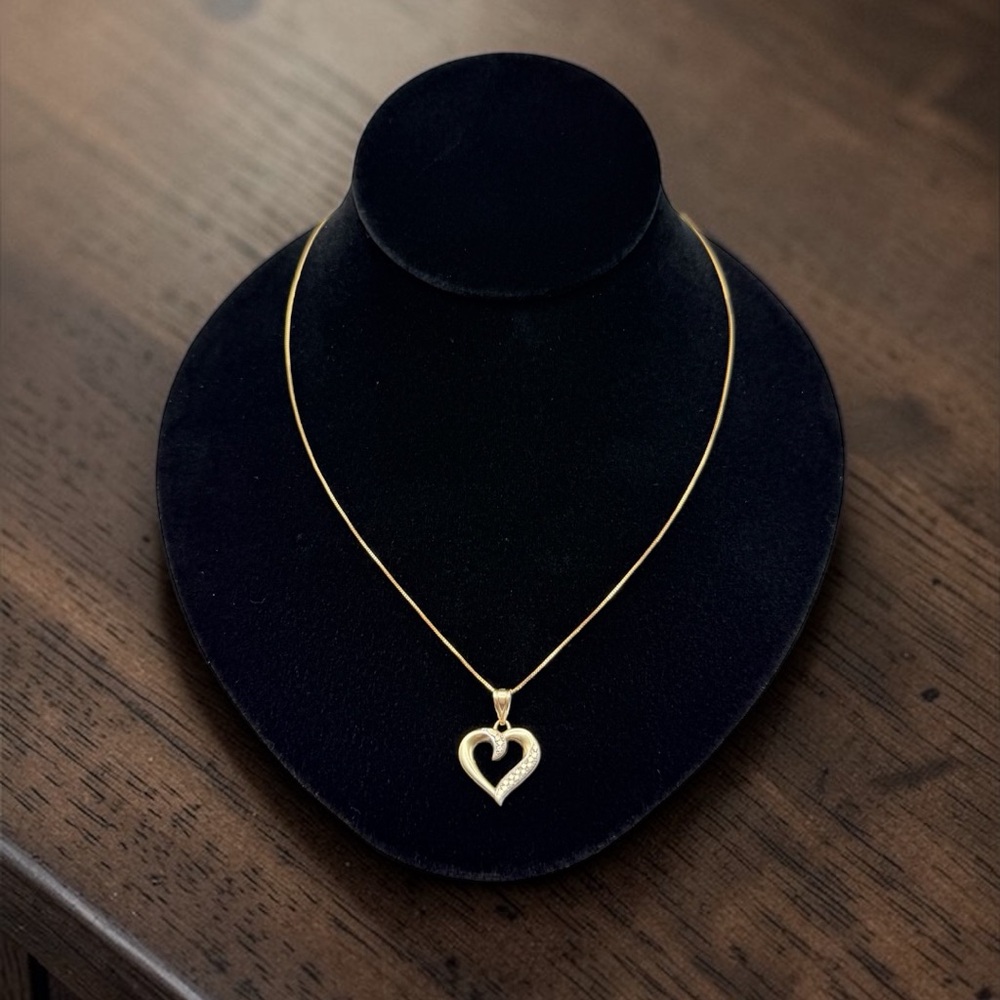 Vintage Mark Anthony 14K Solid Gold Open Heart Pendant Necklace Italy 18” 2.15g